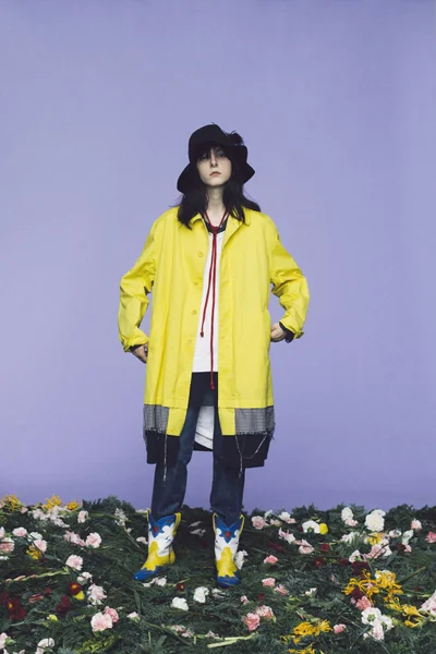 Look 12